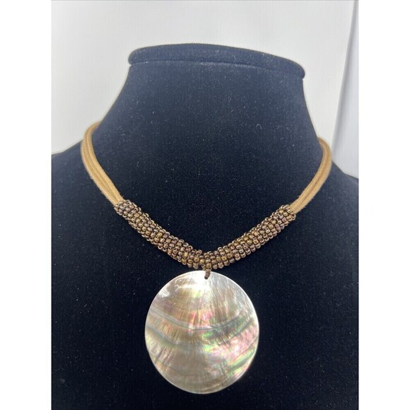 Lia Sophia Jewelry - Vintage Mother Of Pearl Bead Necklace 16-19 Inch Adjustable Lia Sophia
